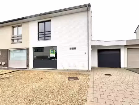 gerenoveerde woning | 2 kamers | dressing |tuin |garage