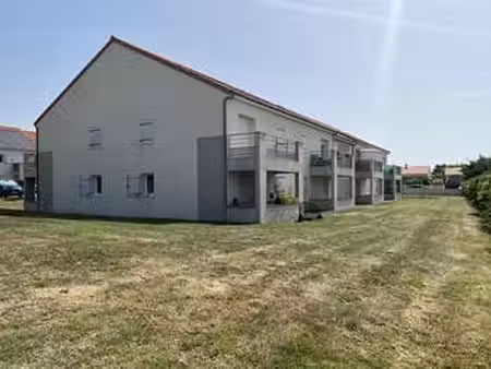 location appartement 3 pièces aux moutiers-en-retz (44760) : à louer 3 pièces / 59m² les m