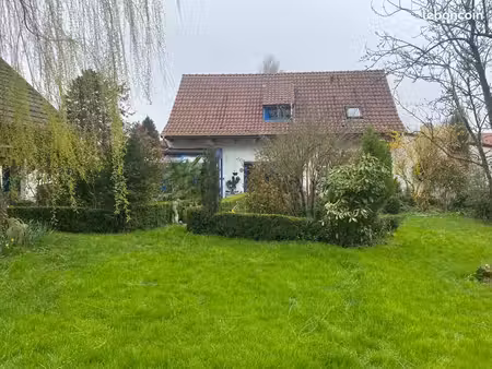 maison 8 pièces 212 m²
