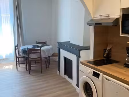 studio rénové à neuf & tout équipé – hyper centre auriol (au calme)