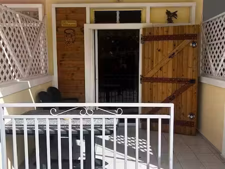 loue f3 meublée petit bourg carrère