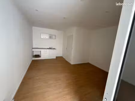 location t1 refait à neuf