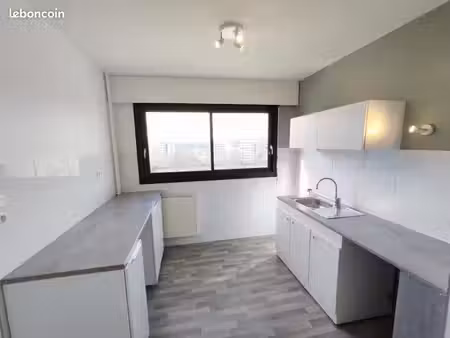 appartement 4 pièces 90 m²