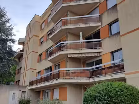 appartement 2 pièces 61 m²