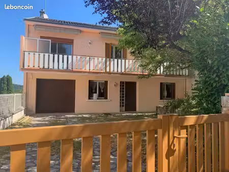 maison 5 pièces 137 m²