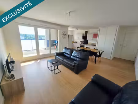 t5 récent de 96 m² avec grande terrasse et garage fermé