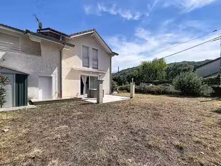 maison 4 chambres+ garage. la commanderie . dpe c