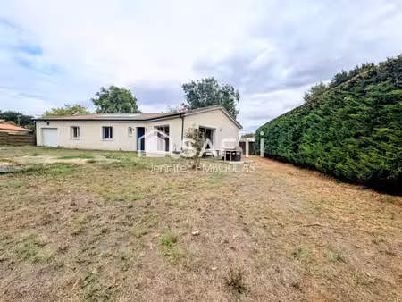 maison familiale 4 chambres  double garage et jardin