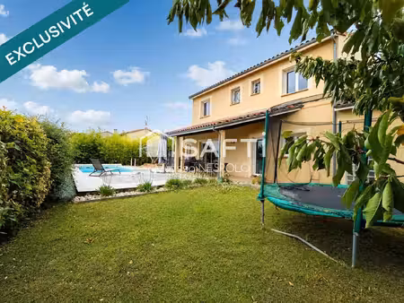 belle maison familiale de 154 m² avec piscine  5 chambres et terrain de 825 m² - lherm
