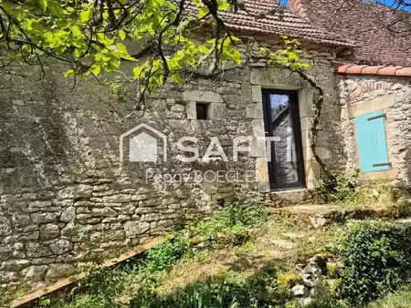 superbe maison en pierres rénovée meublée équipée secteur st circq lapopie