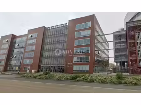 location bureaux 663 m²