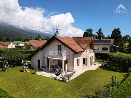 maison 6 pièces 175 m2