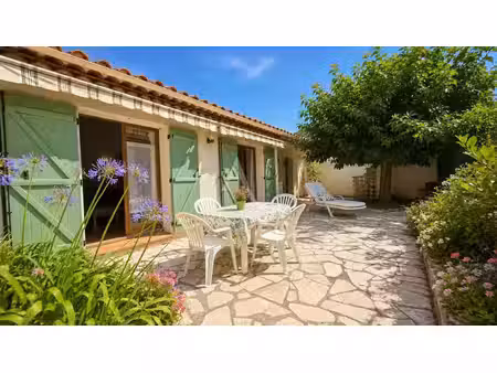 vente maison 4 pièces 98m2 carqueiranne 83320 - 606000 € - surface privée