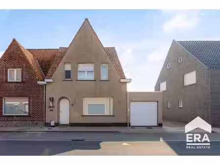 huis te koop in ledegem met 4 slaapkamers