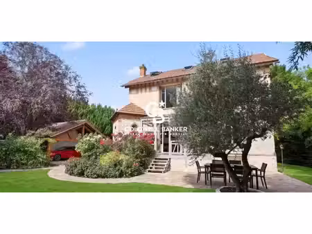 villa avec jardin et terrasse milly-la-forêt (91)