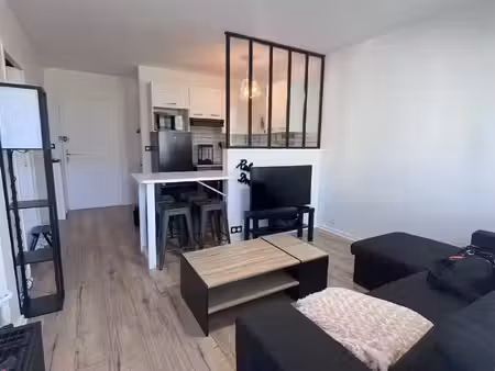 location appartement 3 pièces 65 m² à saint-genis-pouilly (01630)