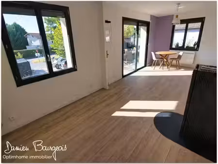 location appartement 4 pièces 75 m² à ségny (01170)
