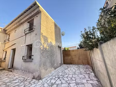 maison de 60 63 m² à montreuil
