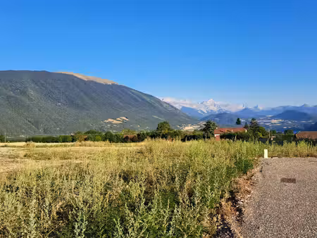 achat terrain 900m²