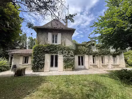 maison 8 pièces 204 m² à vendre / acheter port-sainte-foy-et-ponchapt 33220 ? | era immobi