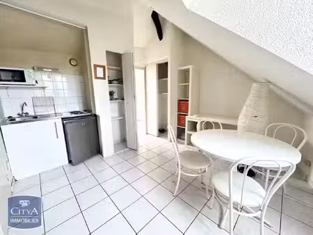 appartement à louer 1 pièce 18.18 m² - nevers (58) - 350€
