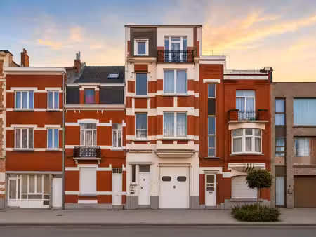 immeuble de rapport à vendre avec garage et terrasse   anderlecht (vbe58194)