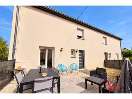 exclusivité triplex f5 110 m2 avec jardin  garage et faibl