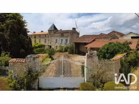 domaine à courcôme (16240)