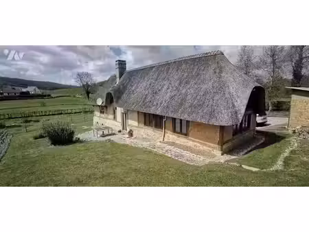 location maison 4 pièces 136 m² à héronchelles (76750)  950 €