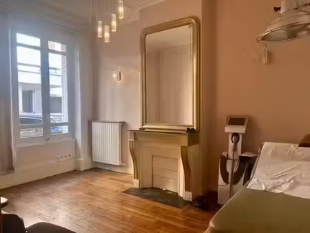 location locaux professionnels 5 pièces 58.42 m² à paris 16ème (75016)  3 150 €