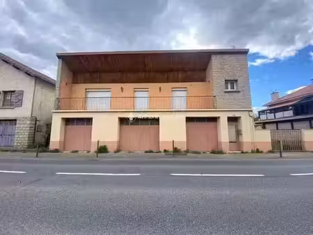 vente maison 4 pièces 110 m2 à saint-georges-de-luzençon