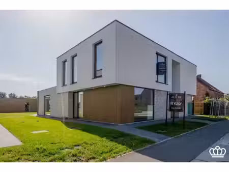 huis te koop in kalmthout met 3 slaapkamers