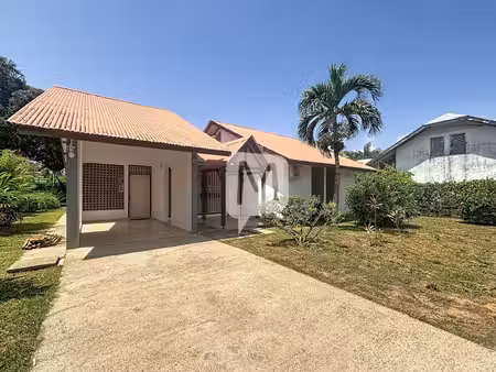location maison 4 pièces 83m² cayenne 97300