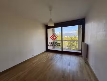 location appartement 2 pièces 54 m² à grenoble (38000)