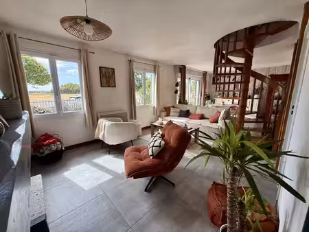 maison t4 au calme avec jardin et garage