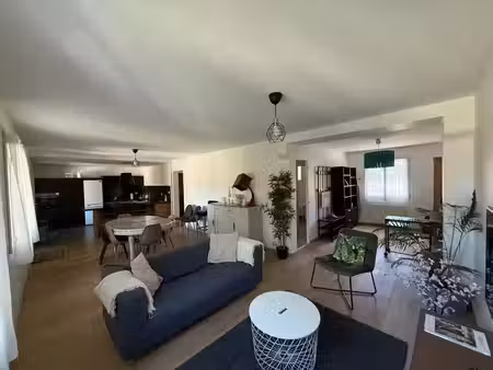 location maison 5 pièces 173 m² à gardanne (13120)