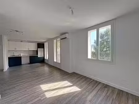 location appartement 3 pièces 63.06 m² à marseille 9ème (13009)  1 250 €