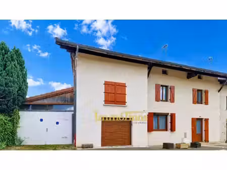 charmante maison de village avec grand jardin