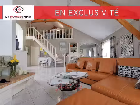 maison familiale dans un havre de paix avec vue dégagée sur la campagne