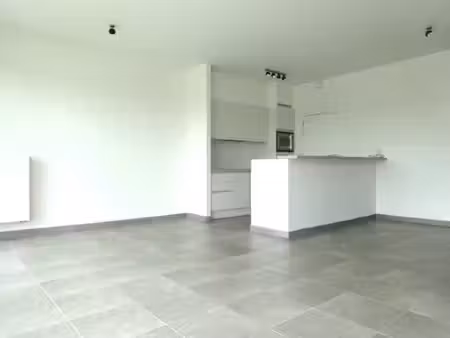 appartement te huur in merelbeke met 2 slaapkamers