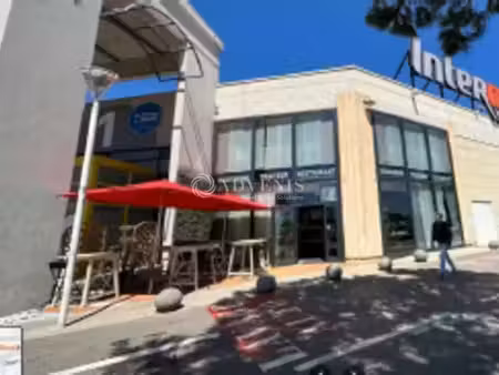 vente locaux professionnels 0 pièces 151 m² à juvignac (34990)  3 167 €