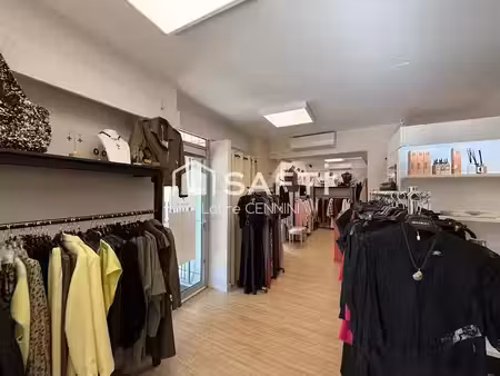vente locaux professionnels 5 pièces 140 m² à valreas (84600)  40 000 €