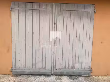 vente locaux professionnels 0 pièces 25 m² à hyeres (83400)  45 000 €