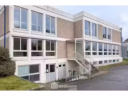 vente locaux professionnels 7 pièces 132 m² à laon (02000)  53 800 €