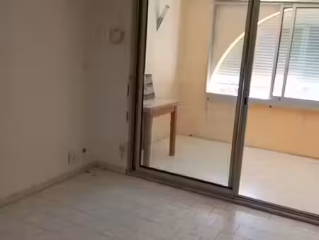 location appartement 2 pièces 32 m² à frontignan (34110)