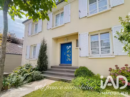 maison de ville à noisy-le-roi (78590)