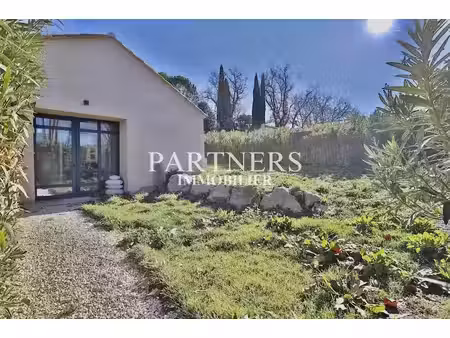 vente locaux professionnels 3 pièces 60 m² à aix-en-provence (13090)  364 000 €
