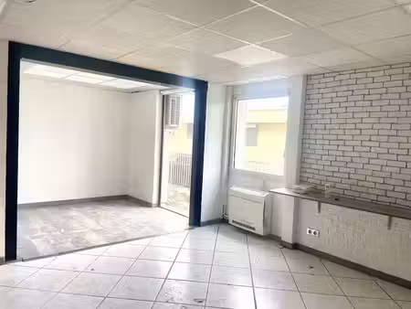 vente locaux professionnels 7 pièces 116 m² à annecy (74000)  380 000 €