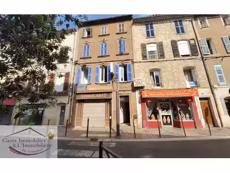 achat immeuble 242m² cuers 83390