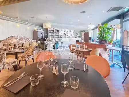 vente locaux professionnels 0 pièces 200 m² à ollioules (83190)  647 750 €